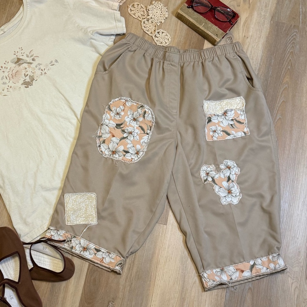 Upcycled Floral Patchwork Bloomers Cottagecore Pants with Raw Edges and Pockets